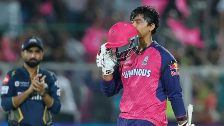 संघर्ष से महाकीर्तिमान तक... 3 घंटे सोती थी मां, पिता ने काम छोड़ा, ऐसे हुआ वैभव सूर्यवंशी के क्रिकेटर बनने का सपना पूरा